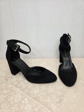 Tommy Hilfiger Twelona Black Suede Block Heel Pumps Size 9.5 M